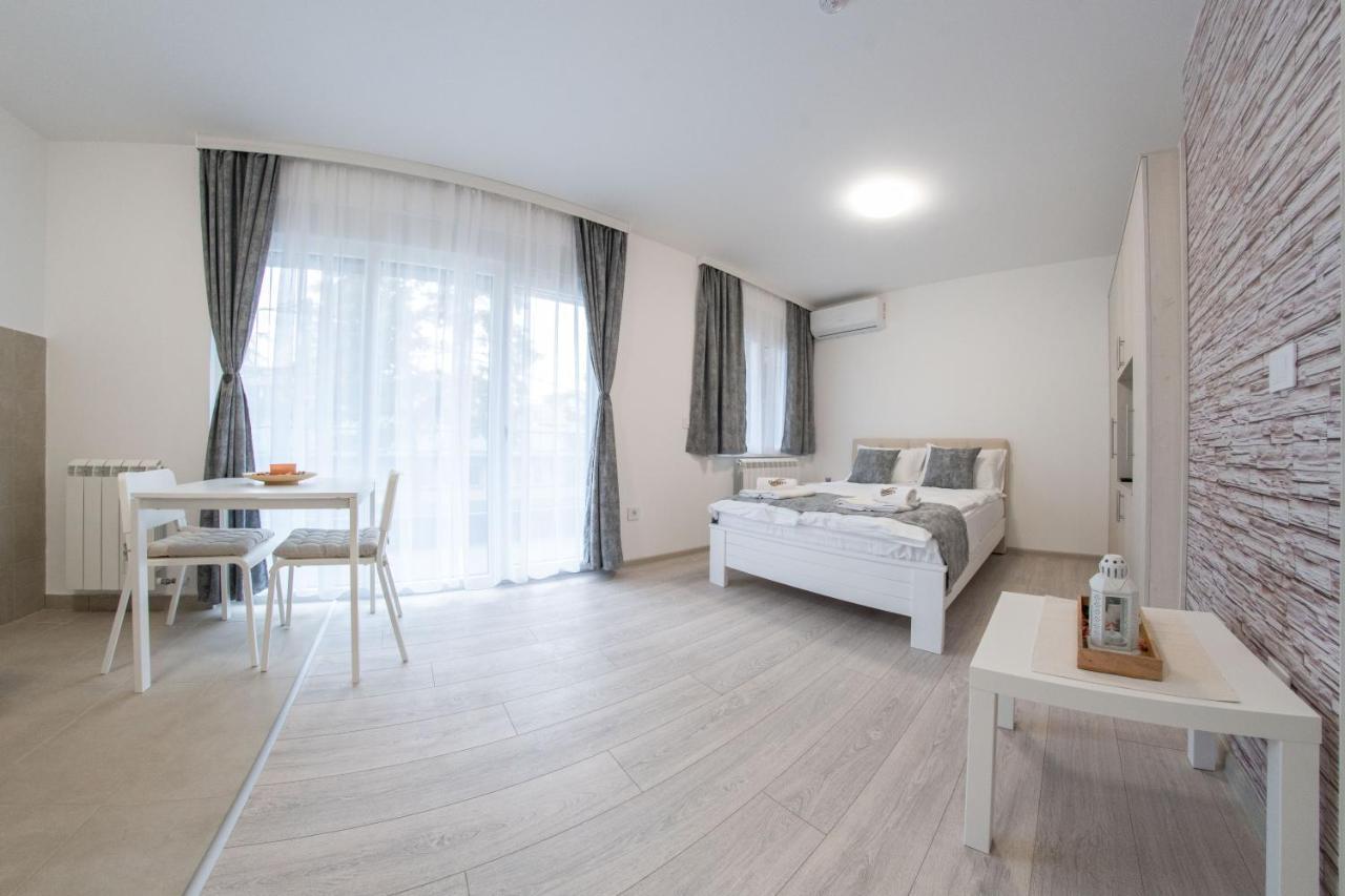 Pegasus Apartments Белград Экстерьер фото